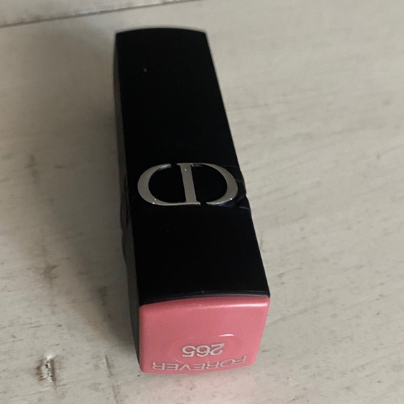 Dior Forever Lipstick - Soft Pink - Picture 1 of 4
